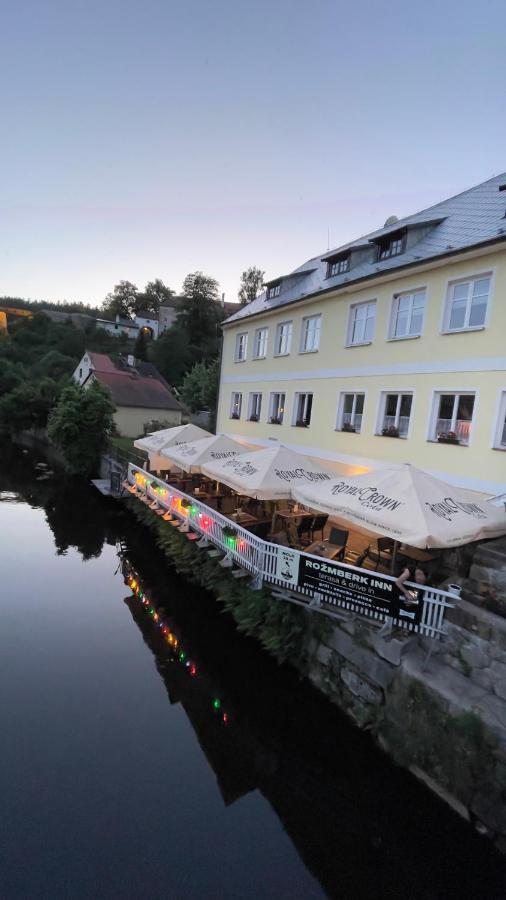 Rozmberk Inn 로즘벅네드블타부 외부 사진